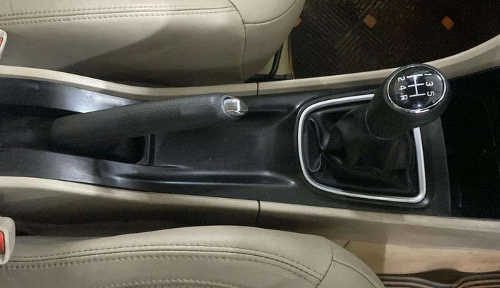 2017 Maruti Ciaz ALPHA 1.4 PETROL, Petrol, Manual, 32,225 km, Gear Lever