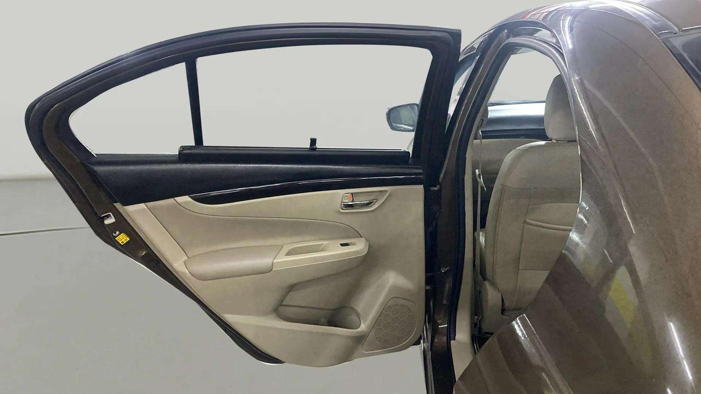 2017 Maruti Ciaz ALPHA 1.4 PETROL, Petrol, Manual, 32,225 km, LHS Rear Door