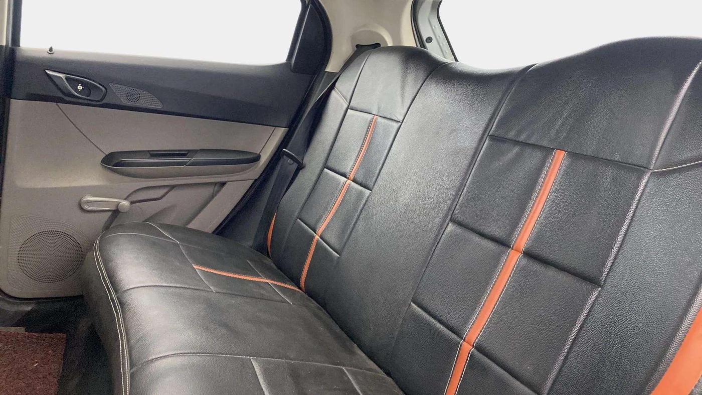 2018 Tata Tiago XE PETROL, Petrol, Manual, 21,433 km, Right Side Rear Door Cabin