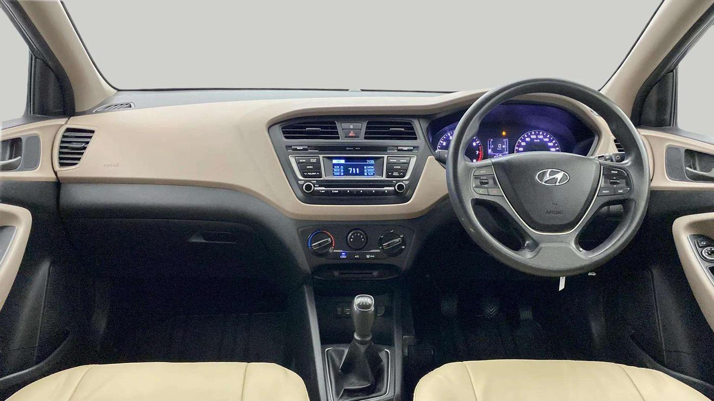 2017 Hyundai Elite i20 SPORTZ 1.2, Petrol, Manual, 70,920 km, Dashboard