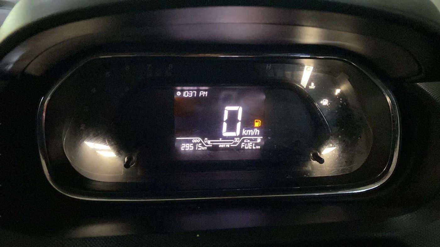 2020 Tata Tiago XE PETROL, Petrol, Manual, 28,683 km, Odometer Image