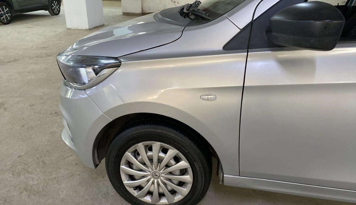 2020 Tata Tiago XE PETROL, Petrol, Manual, 29,515 km, Left fender - Paint has minor damage