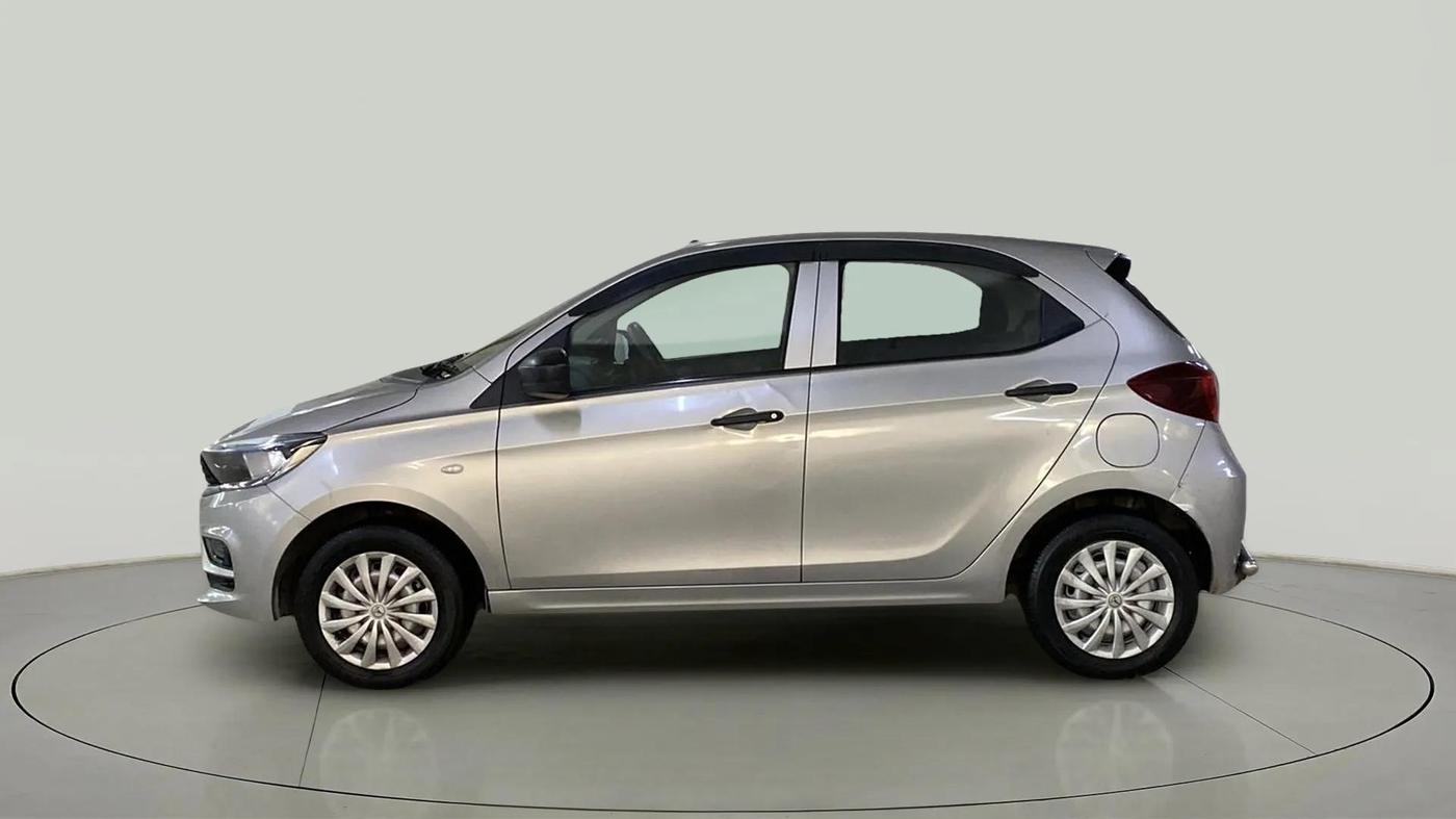 2020 Tata Tiago XE PETROL, Petrol, Manual, 28,683 km, Left Side