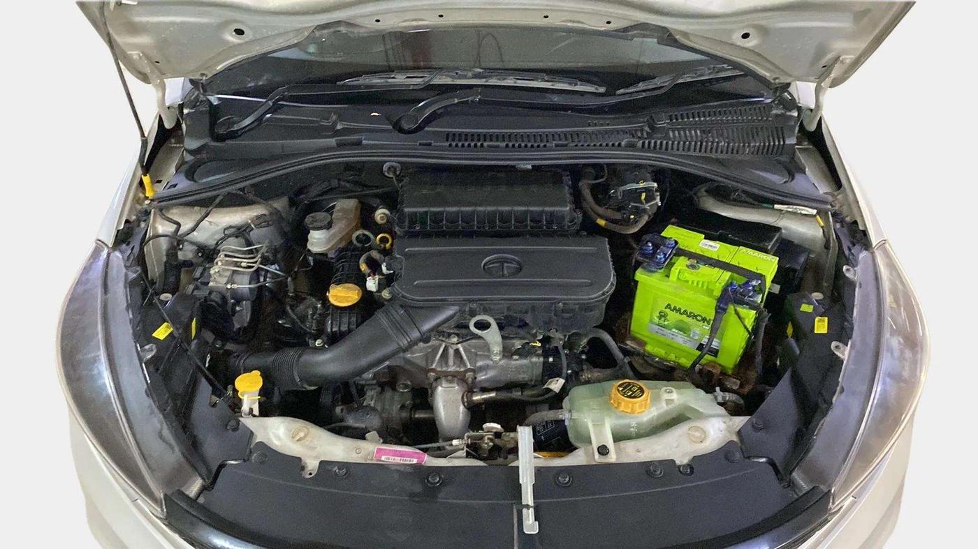2020 Tata Tiago XE PETROL, Petrol, Manual, 28,683 km, Open Bonet