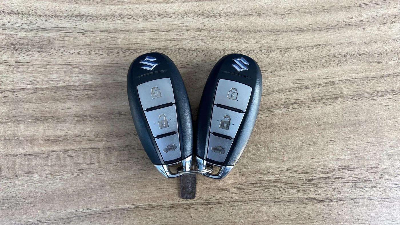 2021 Maruti Ciaz ALPHA 1.5 SHVS PETROL, Petrol, Manual, 60,687 km, Key Close Up