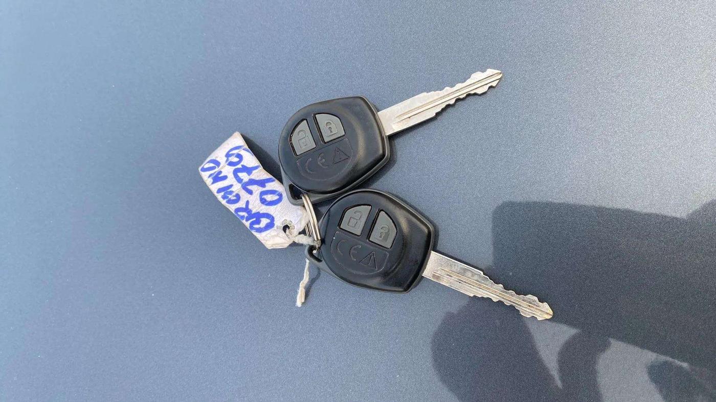 2023 Maruti Baleno SIGMA PETROL 1.2, Petrol, Manual, 33,148 km, Key Close Up