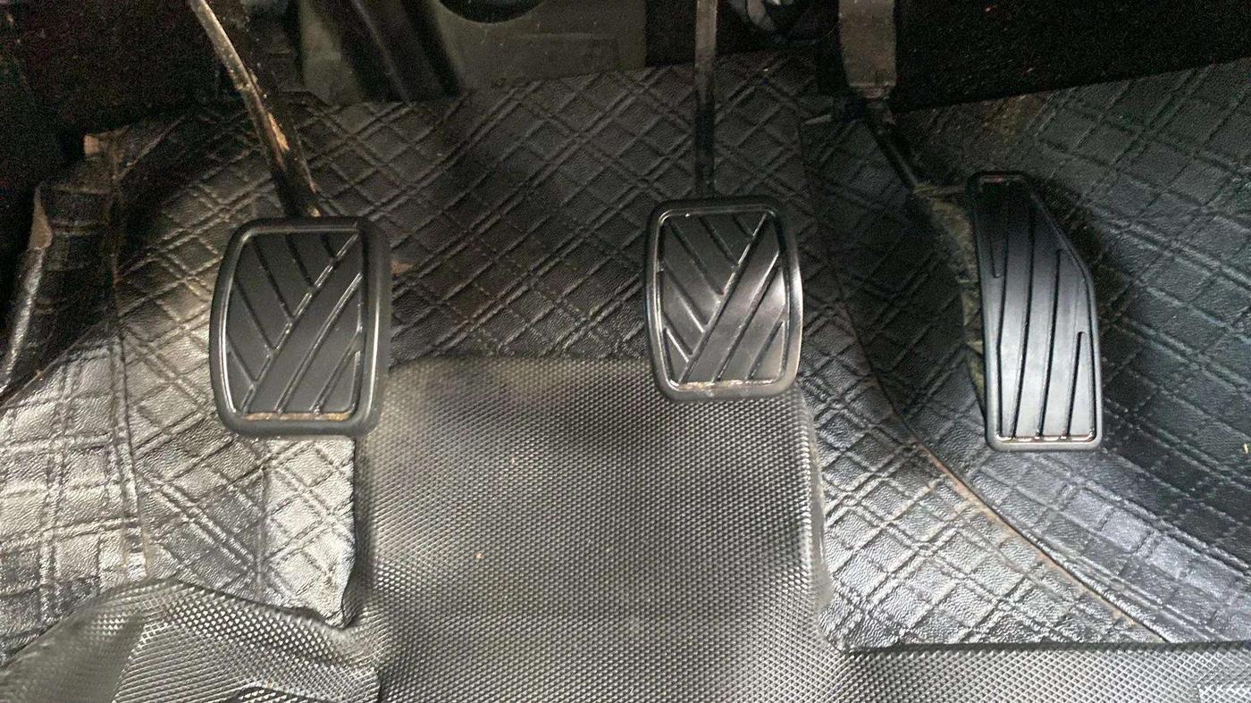 2023 Maruti Baleno SIGMA PETROL 1.2, Petrol, Manual, 33,148 km, Pedals