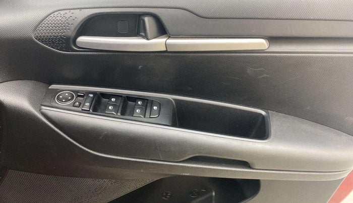2020 KIA SONET HTK PLUS 1.0 IMT, Petrol, Manual, 61,973 km, Driver Side Door Panels Control