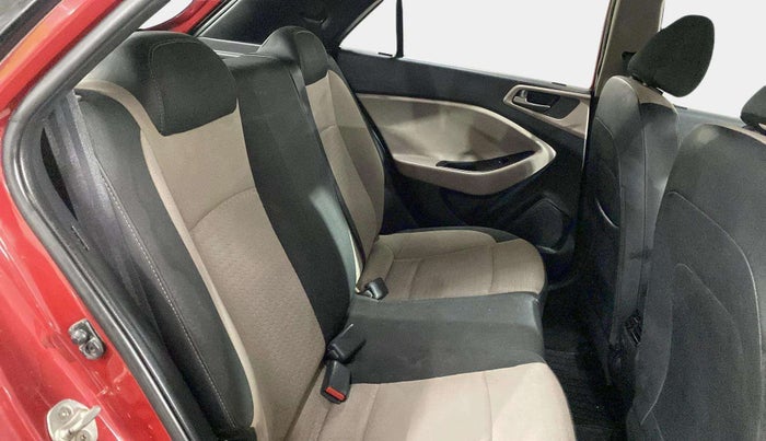 2017 Hyundai Elite i20 MAGNA EXECUTIVE 1.2, Petrol, Manual, 58,382 km, Right Side Rear Door Cabin