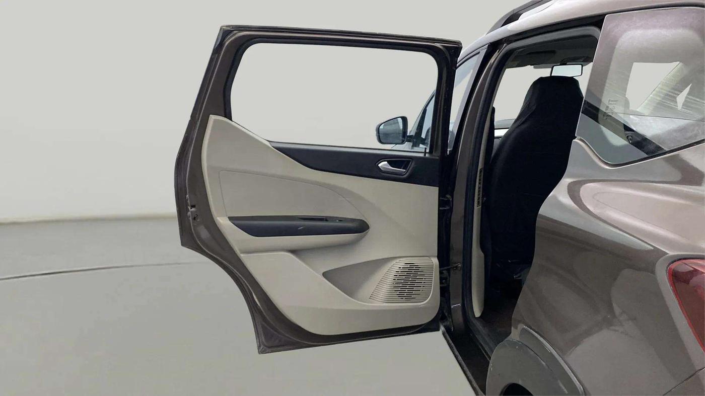 2021 Renault TRIBER RXZ AMT, Petrol, Automatic, 40,004 km, LHS Rear Door