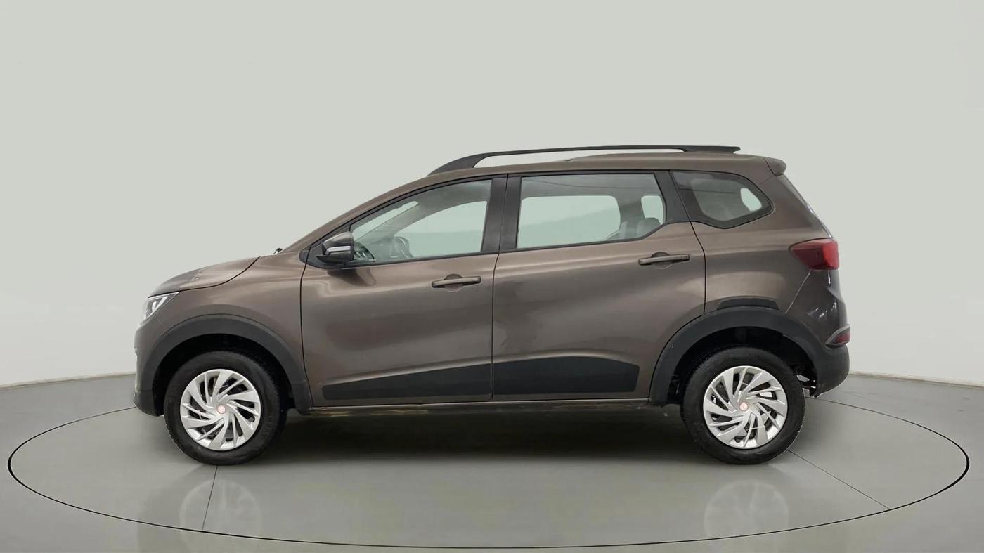 2021 Renault TRIBER RXZ AMT, Petrol, Automatic, 40,004 km, Left Side