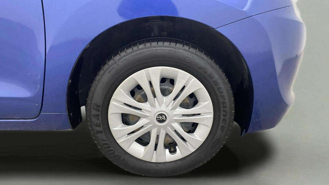 2016 Maruti Baleno DELTA PETROL 1.2, Petrol, Manual, 52,125 km, Right Front Wheel