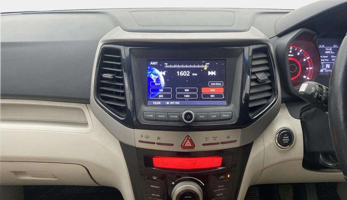 2020 Mahindra XUV300 W8 1.2 PETROL, Petrol, Manual, 72,822 km, Air Conditioner