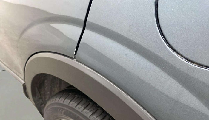 2020 Mahindra XUV300 W8 1.2 PETROL, Petrol, Manual, 72,822 km, Left quarter panel - Slightly dented