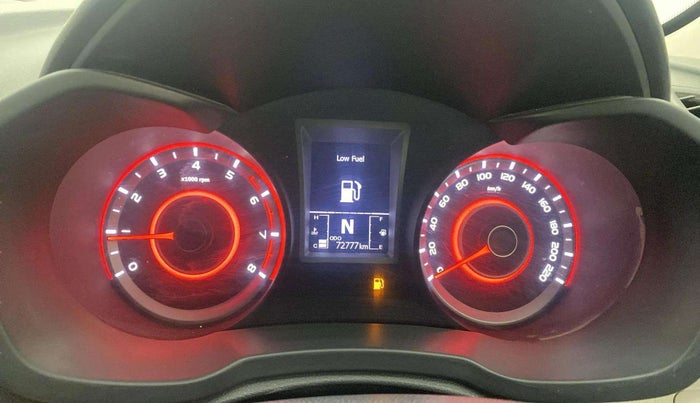 2020 Mahindra XUV300 W8 1.2 PETROL, Petrol, Manual, 72,822 km, Odometer Image