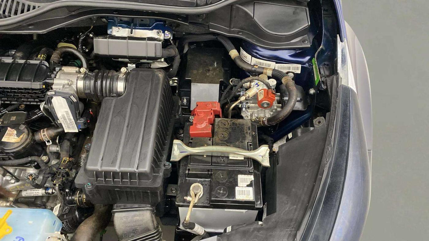 2023 Tata ALTROZ XM PLUS CNG, CNG, Manual, 18,498 km, Engine View - Left