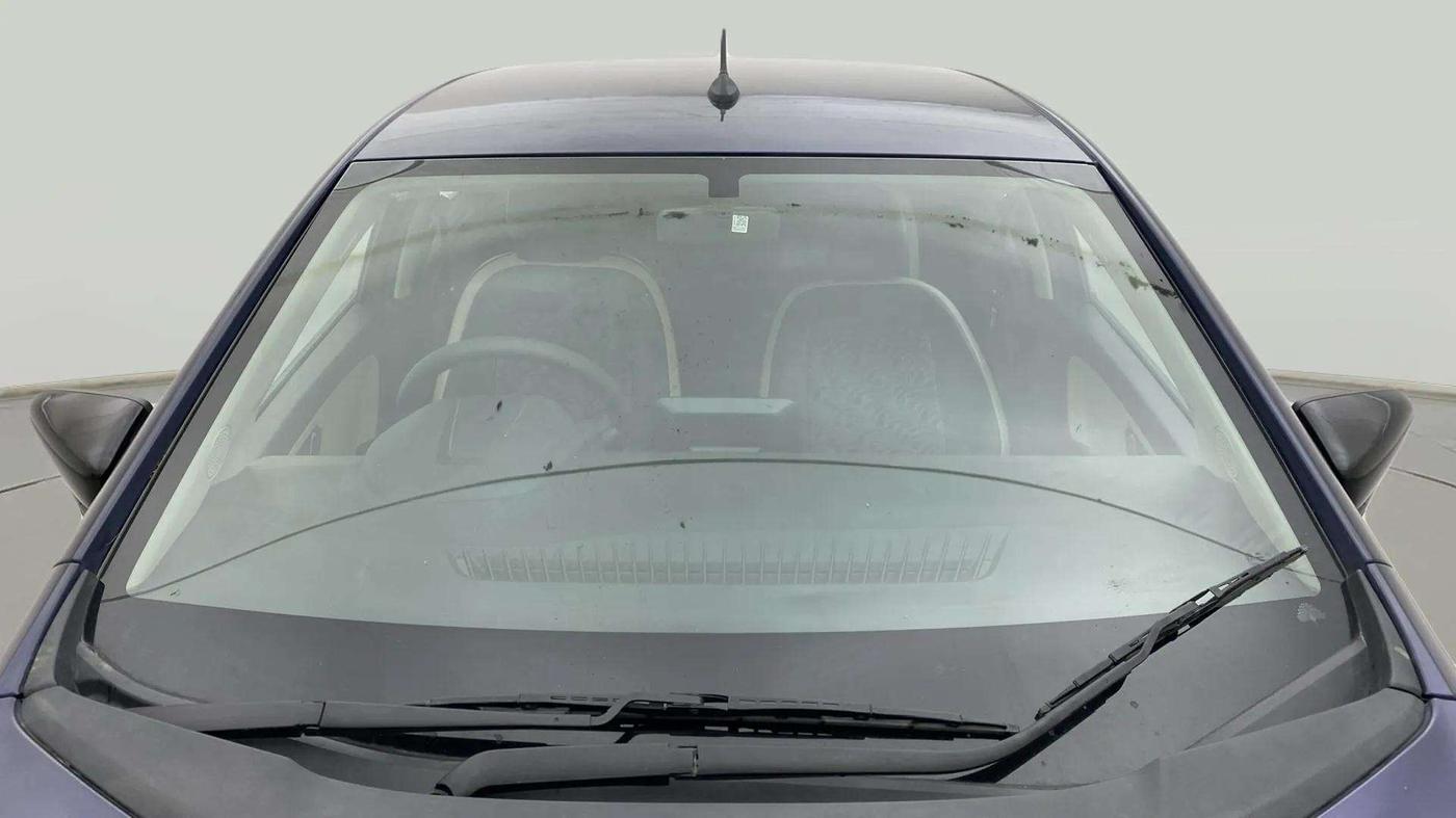 2023 Tata ALTROZ XM PLUS CNG, CNG, Manual, 18,498 km, Front Windshield
