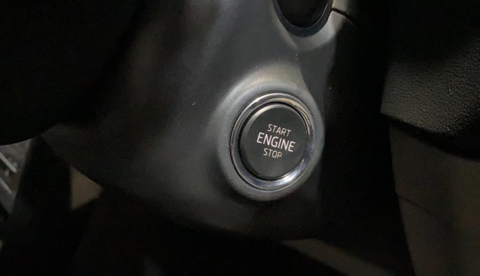 2023 Skoda KUSHAQ STYLE 1.0L TSI MT, Petrol, Manual, 19,696 km, Keyless Start/ Stop Button