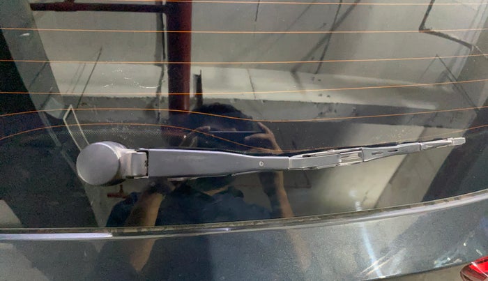 2023 Skoda KUSHAQ STYLE 1.0L TSI MT, Petrol, Manual, 19,696 km, Rear Wiper