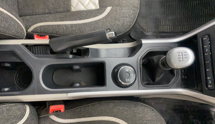 2018 Tata NEXON XM PETROL, Petrol, Manual, 93,655 km, Gear Lever