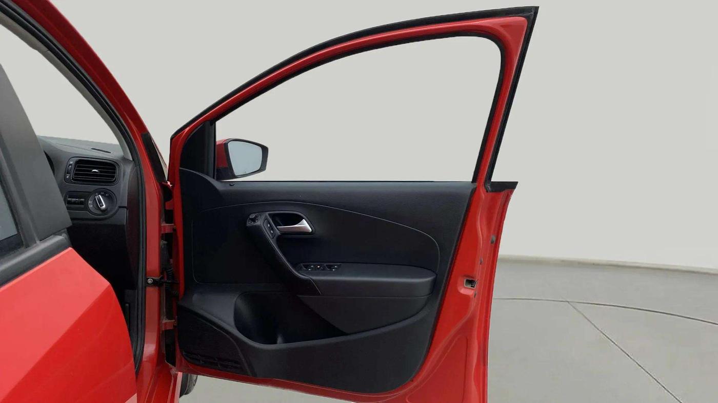 2019 Volkswagen Polo HIGHLINE PLUS 1.5 16 ALLOY, Diesel, Manual, 23,999 km, RHS Front Door