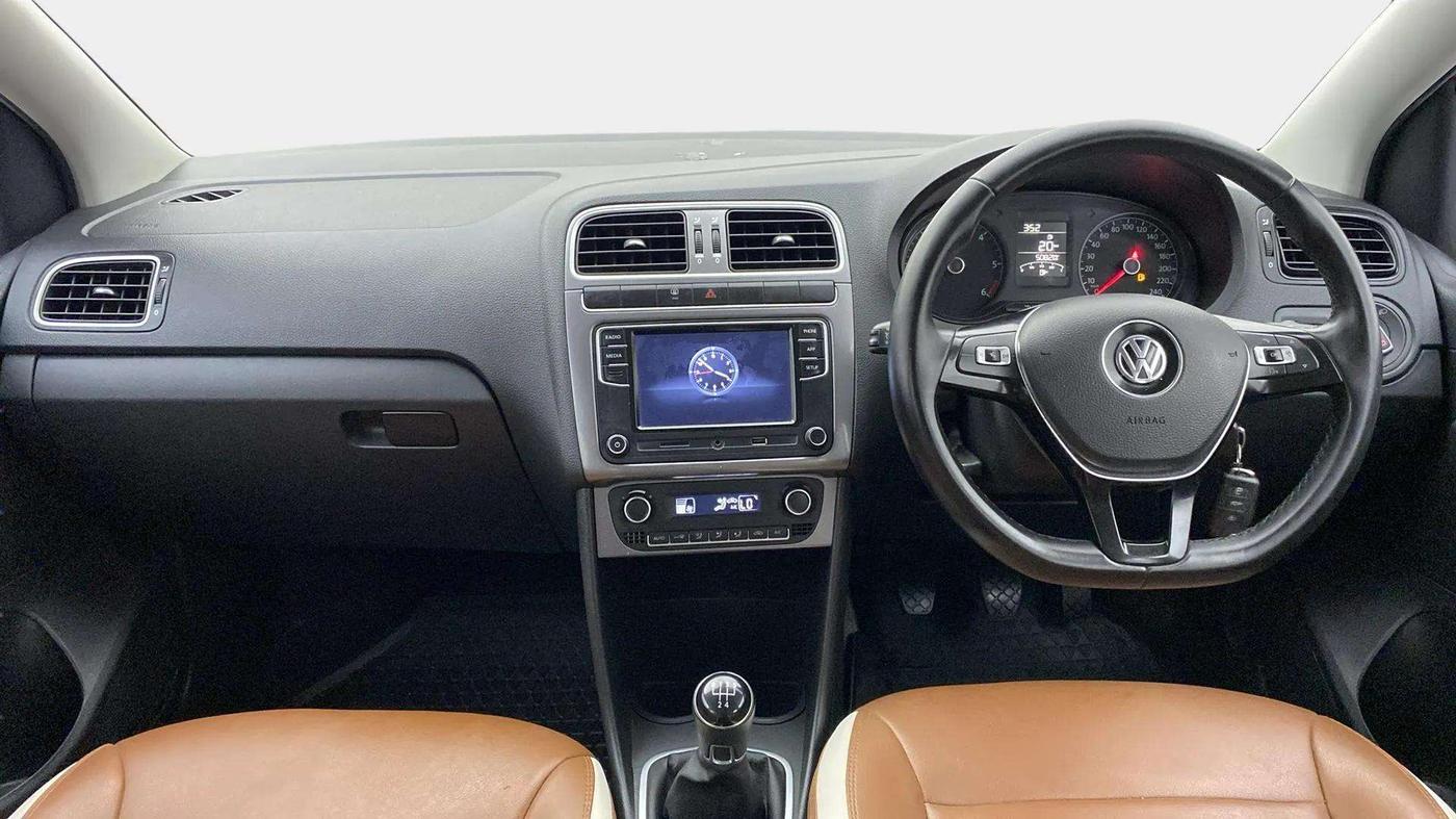 2019 Volkswagen Polo HIGHLINE PLUS 1.5 16 ALLOY, Diesel, Manual, 23,999 km, Dashboard