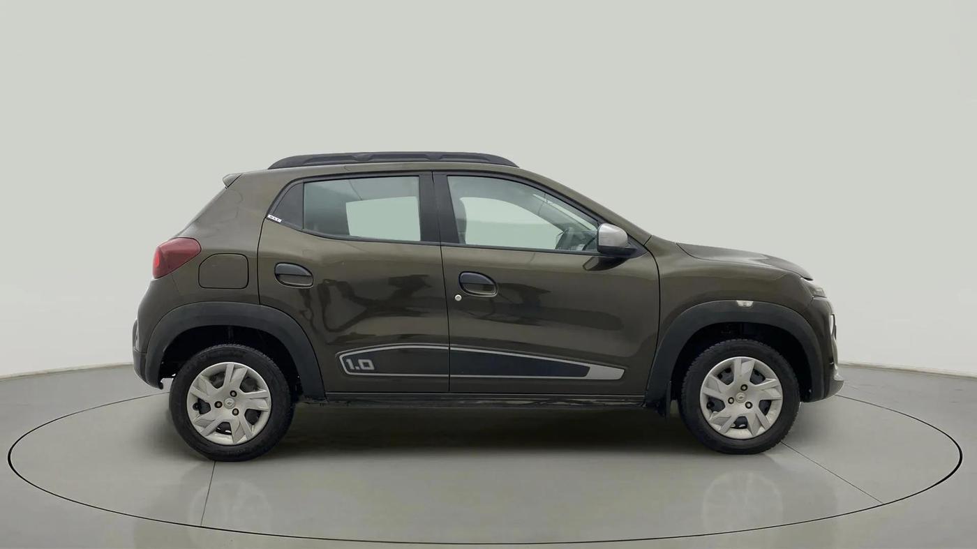 2020 Renault Kwid RXT 1.0 (O), Petrol, Manual, 45,220 km, Right Side View