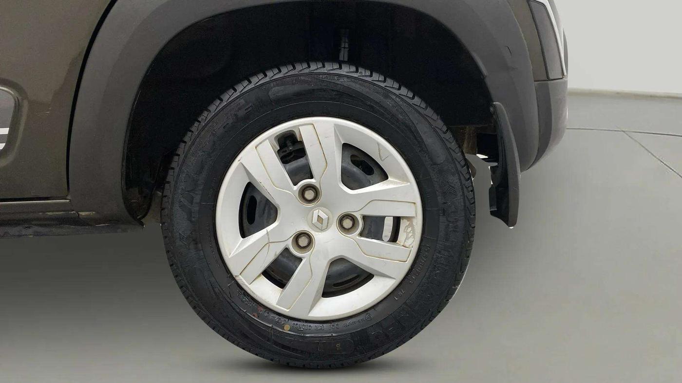 2018 Renault Kwid RXT 1.0 AMT (O), Petrol, Automatic, 72,598 km, Left Rear Wheel