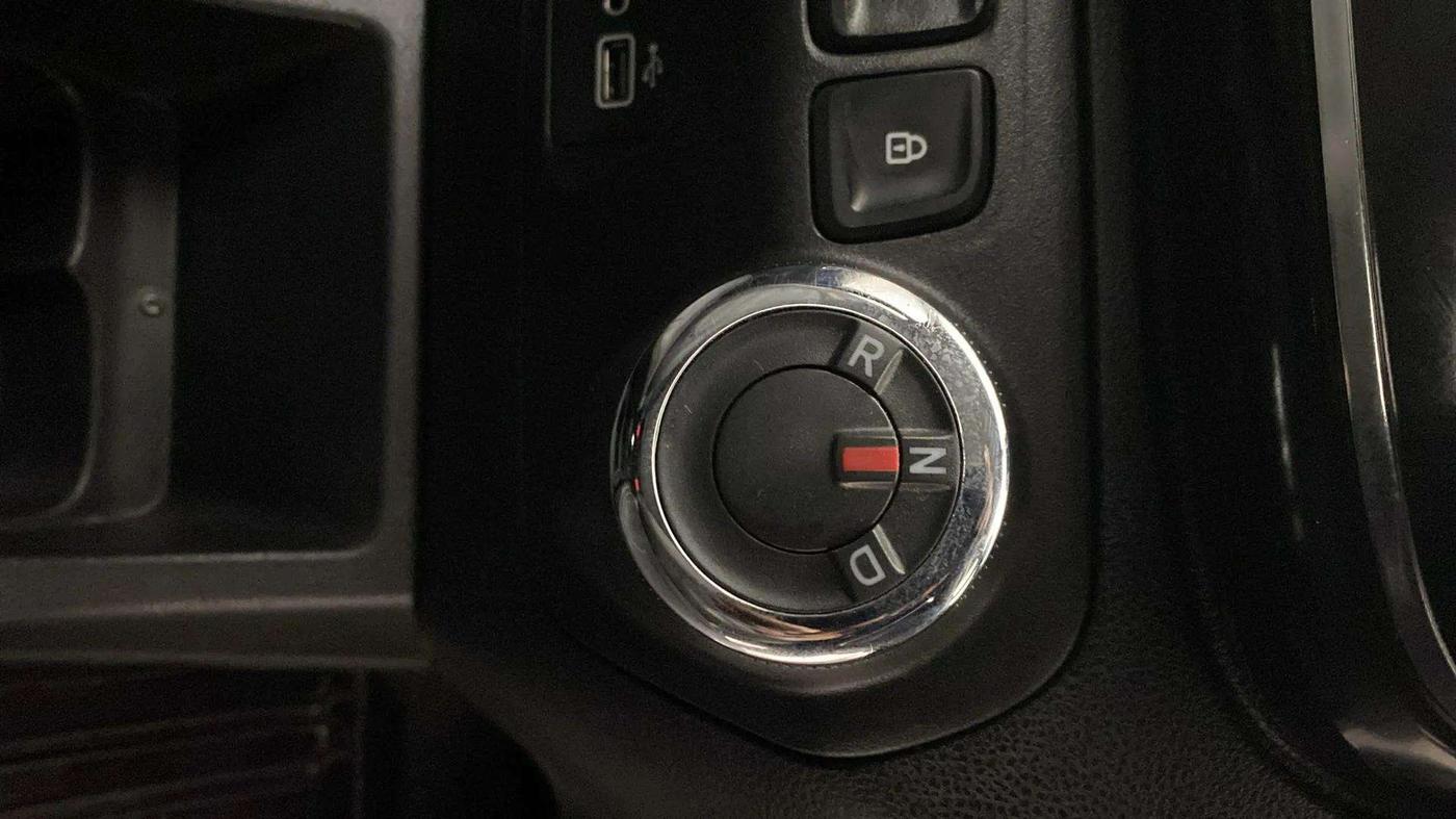 2018 Renault Kwid RXT 1.0 AMT (O), Petrol, Automatic, 72,598 km, Gear Lever