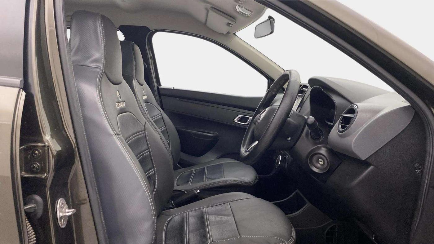 2018 Renault Kwid RXT 1.0 AMT (O), Petrol, Automatic, 72,598 km, Right Side Front Door Cabin