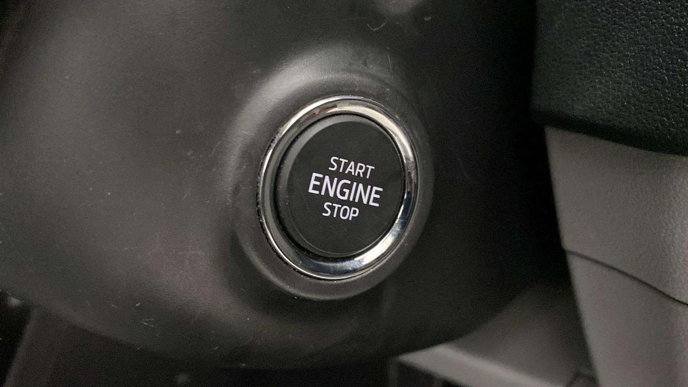 2022 Skoda KUSHAQ STYLE 1.0L TSI AT (6 AIRBAGS), Petrol, Automatic, 18,626 km, Keyless Start/ Stop Button