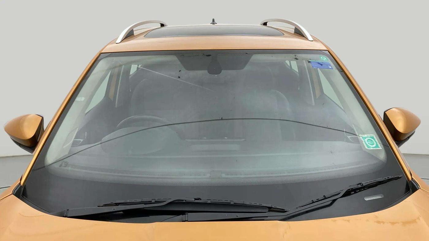 2022 Skoda KUSHAQ STYLE 1.0L TSI AT (6 AIRBAGS), Petrol, Automatic, 18,626 km, Front Windshield