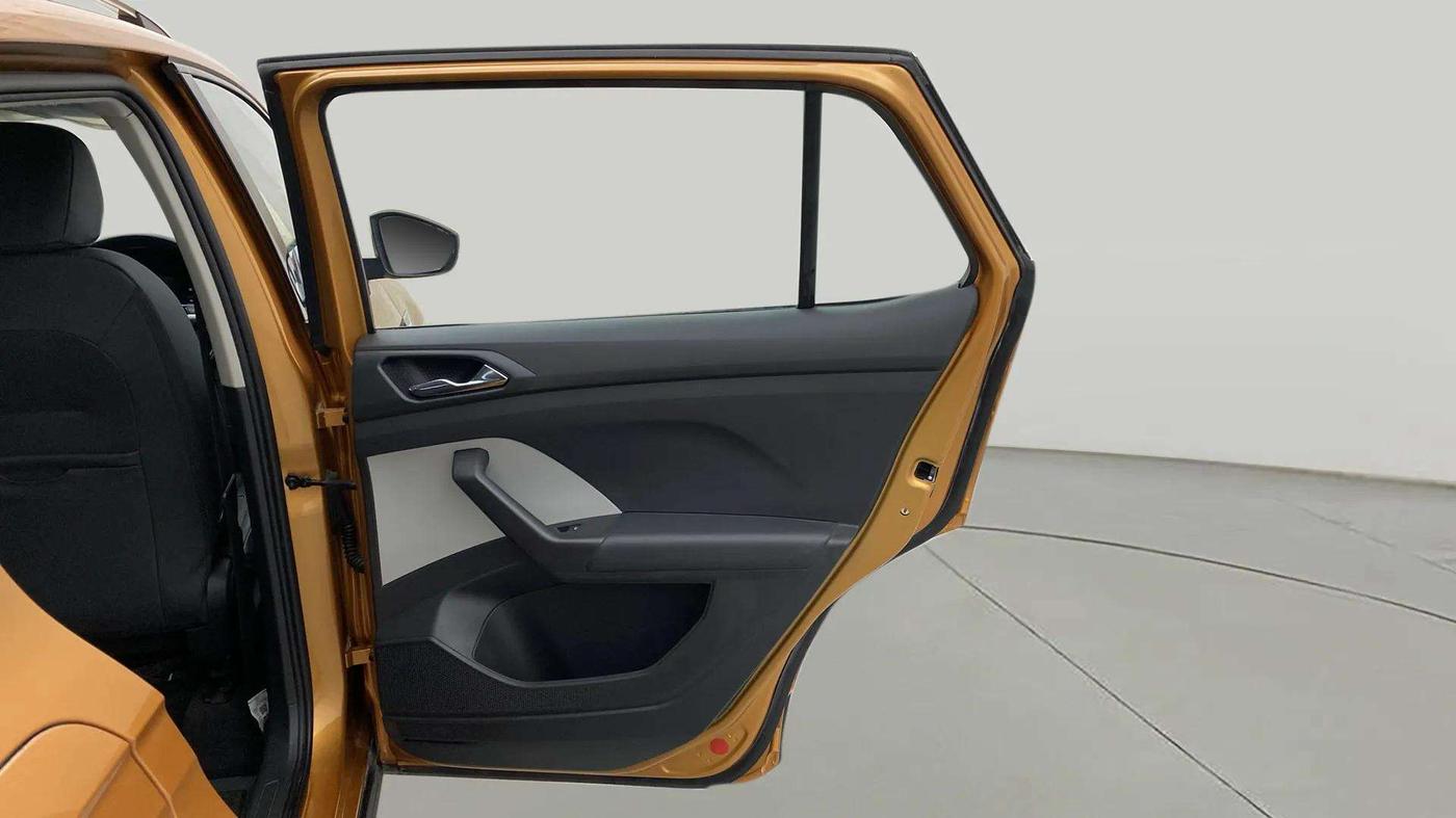 2022 Skoda KUSHAQ STYLE 1.0L TSI AT (6 AIRBAGS), Petrol, Automatic, 18,626 km, RHS Rear Door