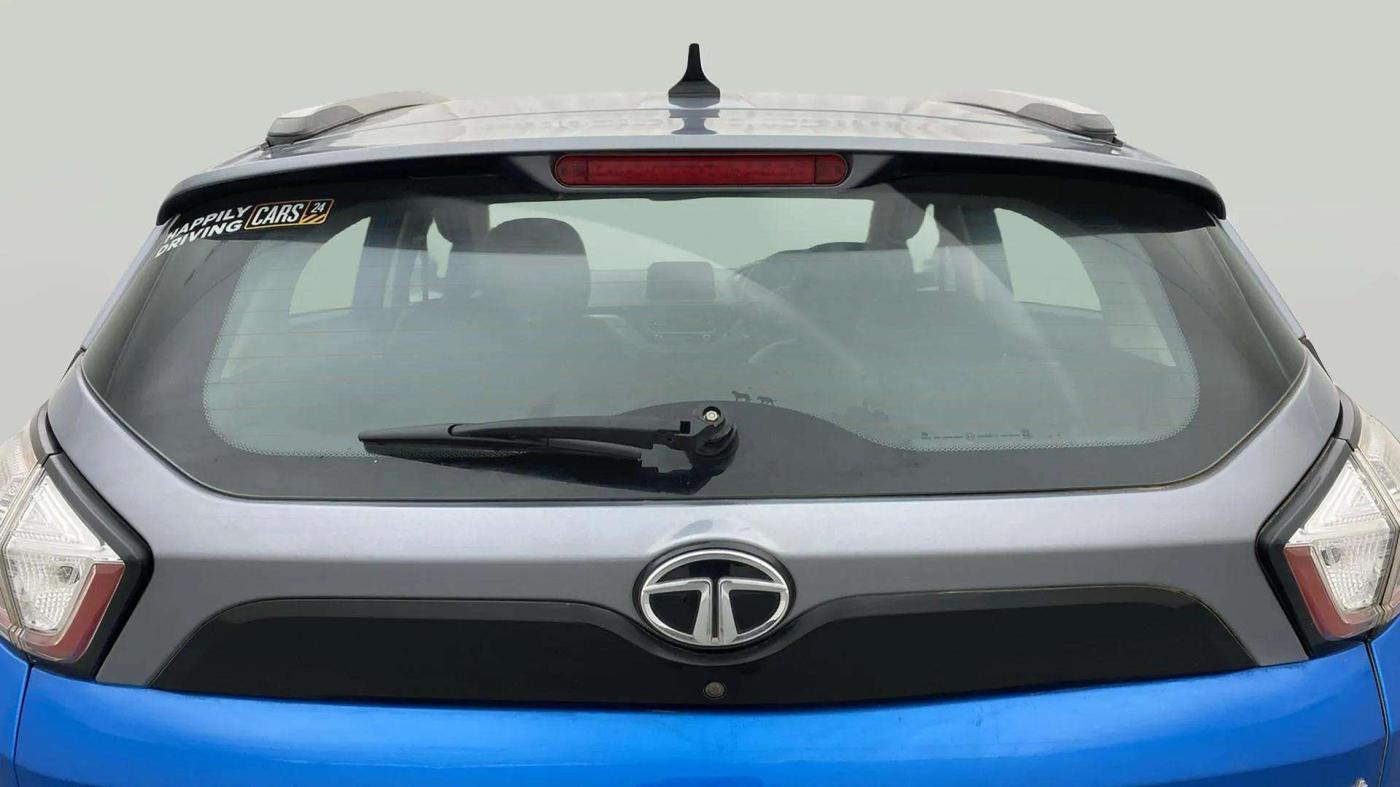 2019 Tata NEXON XZA PLUS PETROL, Petrol, Automatic, 31,900 km, Rear Windshield