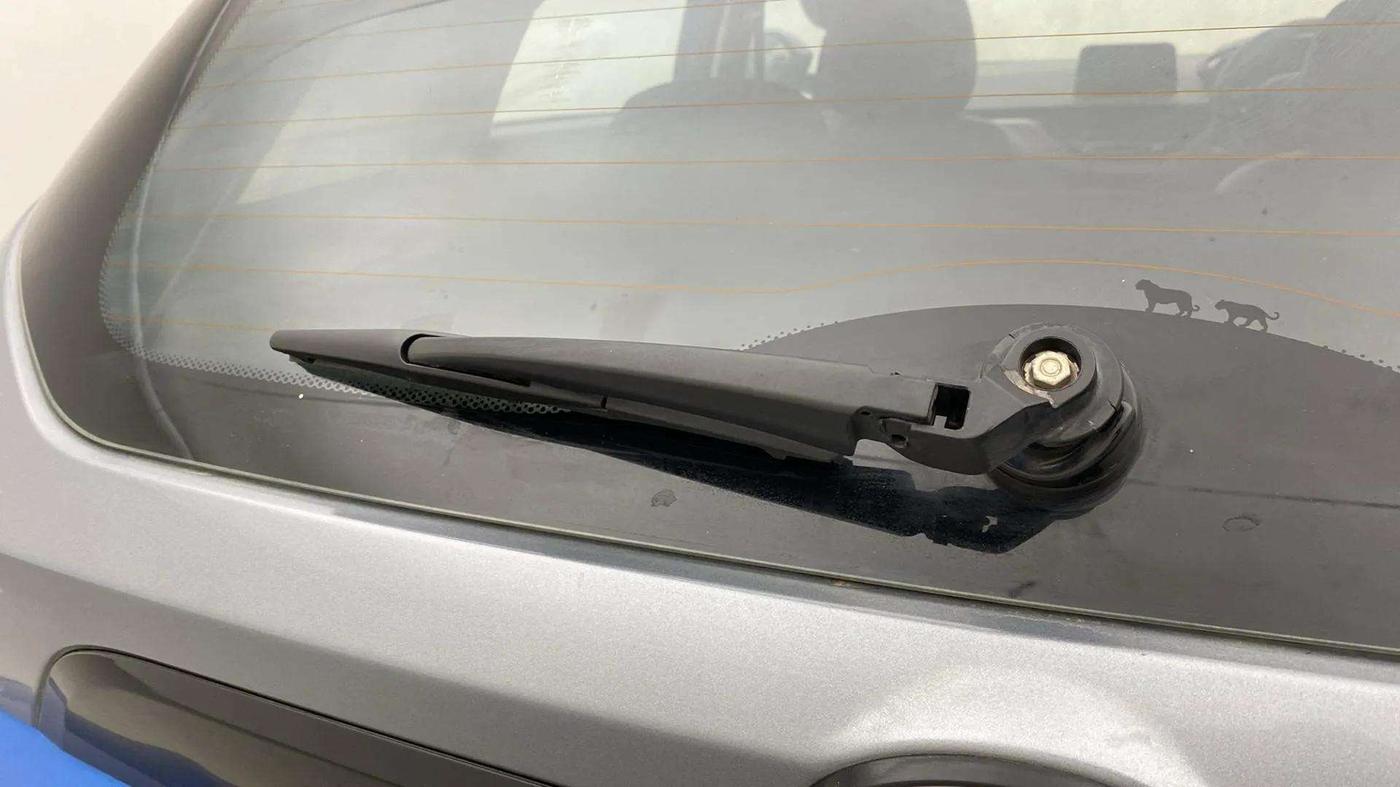 2019 Tata NEXON XZA PLUS PETROL, Petrol, Automatic, 31,900 km, Rear Wiper