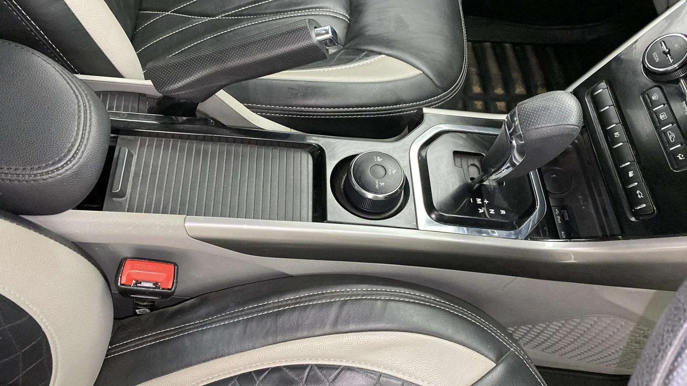 2019 Tata NEXON XZA PLUS PETROL, Petrol, Automatic, 31,900 km, Gear Lever