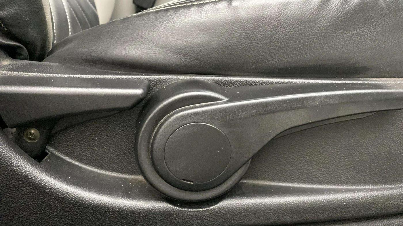 2019 Tata NEXON XZA PLUS PETROL, Petrol, Automatic, 31,900 km, Driver Side Adjustment Panel