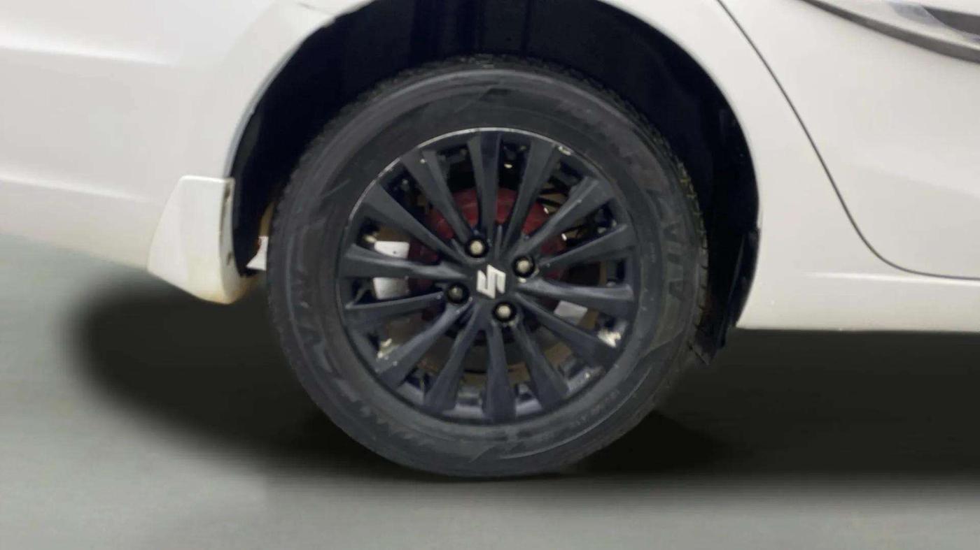 2020 Maruti Ciaz DELTA 1.5 SHVS MT PETROL, Petrol, Manual, 61,682 km, Right Rear Wheel