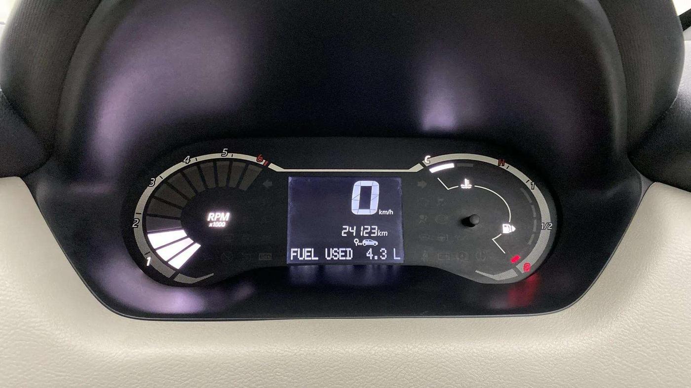 2021 Nissan MAGNITE XE, Petrol, Manual, 24,272 km, Odometer Image