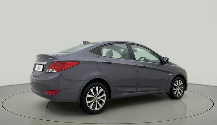 2016 Hyundai Verna 1.6 VTVT SX, Petrol, Manual, 68,204 km, Right Back Diagonal