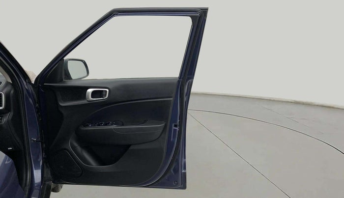2021 Hyundai VENUE SX 1.0 TURBO, Petrol, Manual, 14,877 km, RHS Front Door