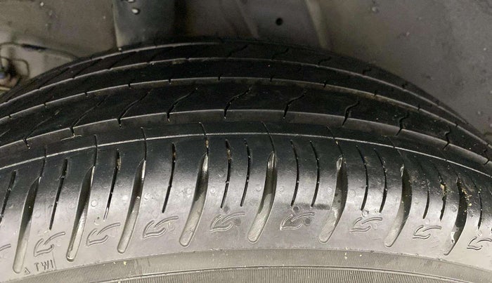 2021 Hyundai VENUE SX 1.0 TURBO, Petrol, Manual, 14,877 km, Right Rear Tyre Tread
