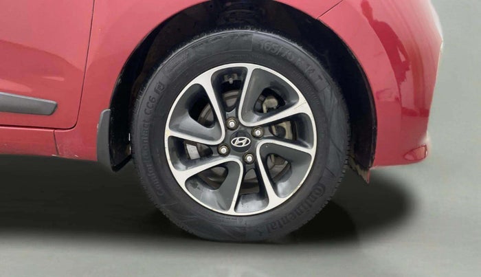 2017 Hyundai Grand i10 SPORTZ AT 1.2 KAPPA VTVT, Petrol, Automatic, 87,678 km, Right Front Wheel