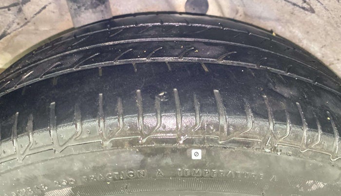 2019 Hyundai Verna 1.6 VTVT SX, Petrol, Manual, 59,032 km, Right Rear Tyre Tread