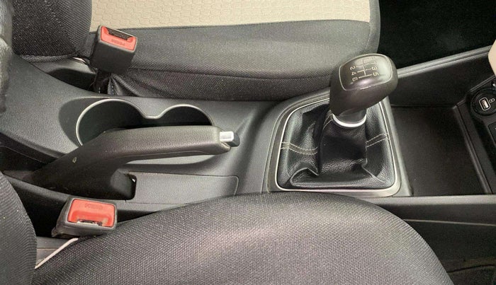 2019 Hyundai Verna 1.6 VTVT SX, Petrol, Manual, 59,032 km, Gear Lever