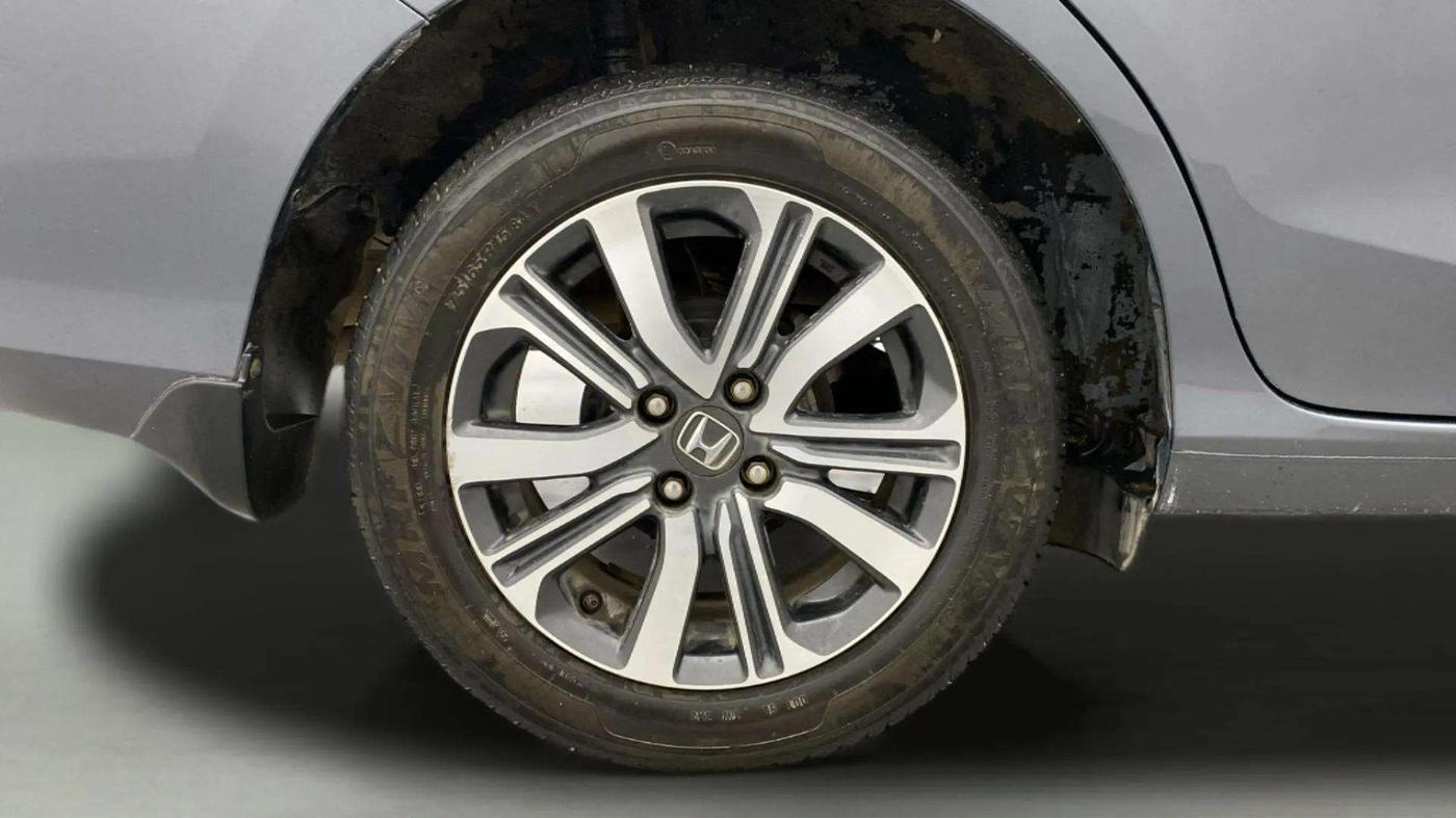 2022 Honda Amaze 1.2L I-VTEC VX, Petrol, Manual, 26,621 km, Right Rear Wheel