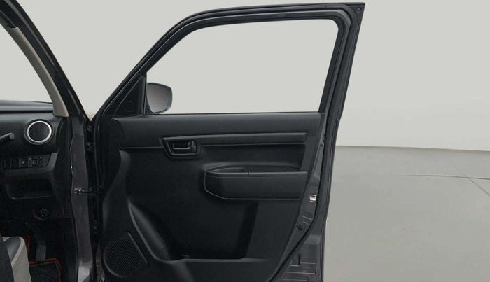 2023 Maruti S PRESSO VXI+, Petrol, Manual, 2,552 km, RHS Front Door