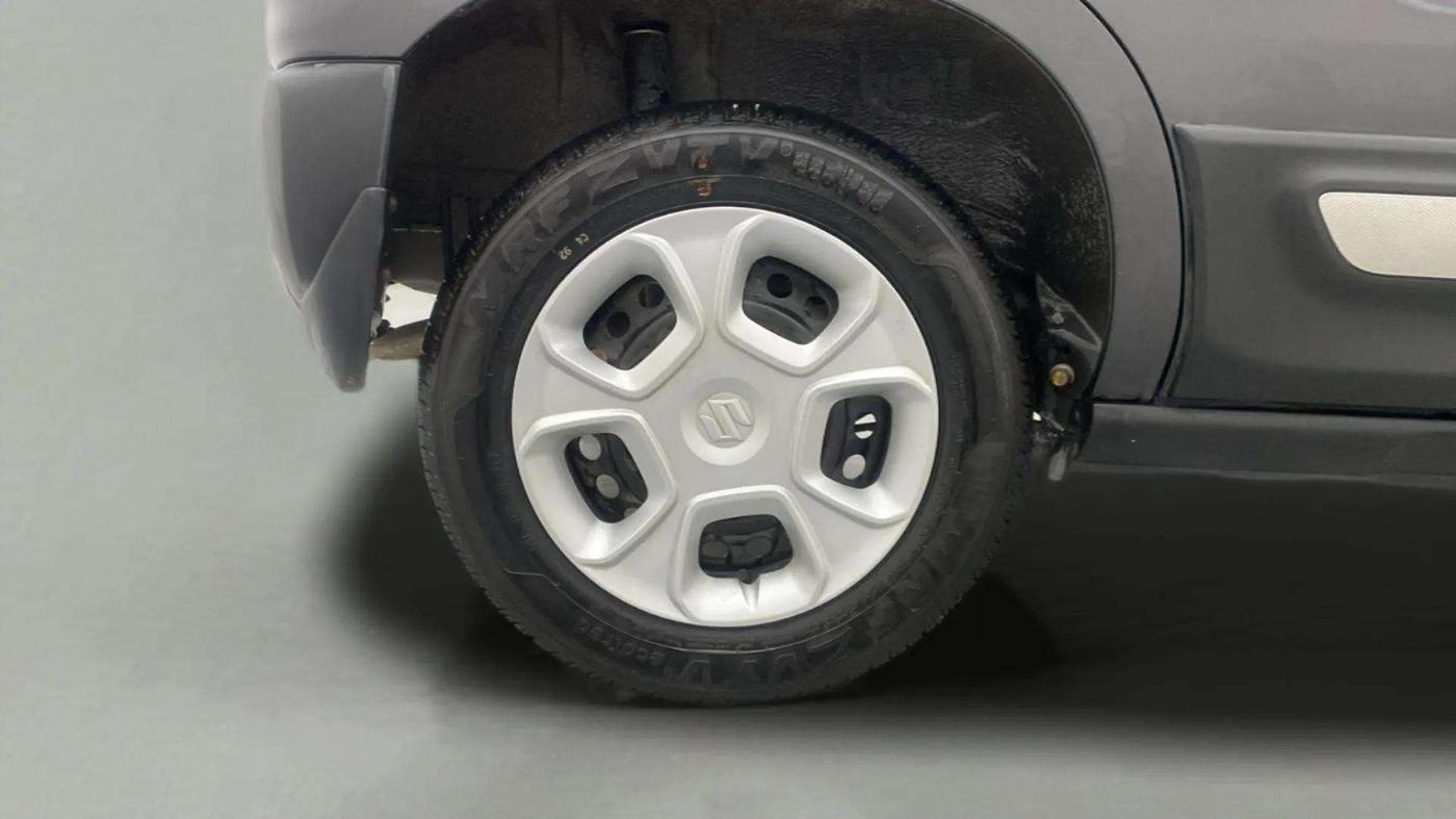 2023 Maruti S PRESSO VXI+, Petrol, Manual, 2,649 km, Right Rear Wheel