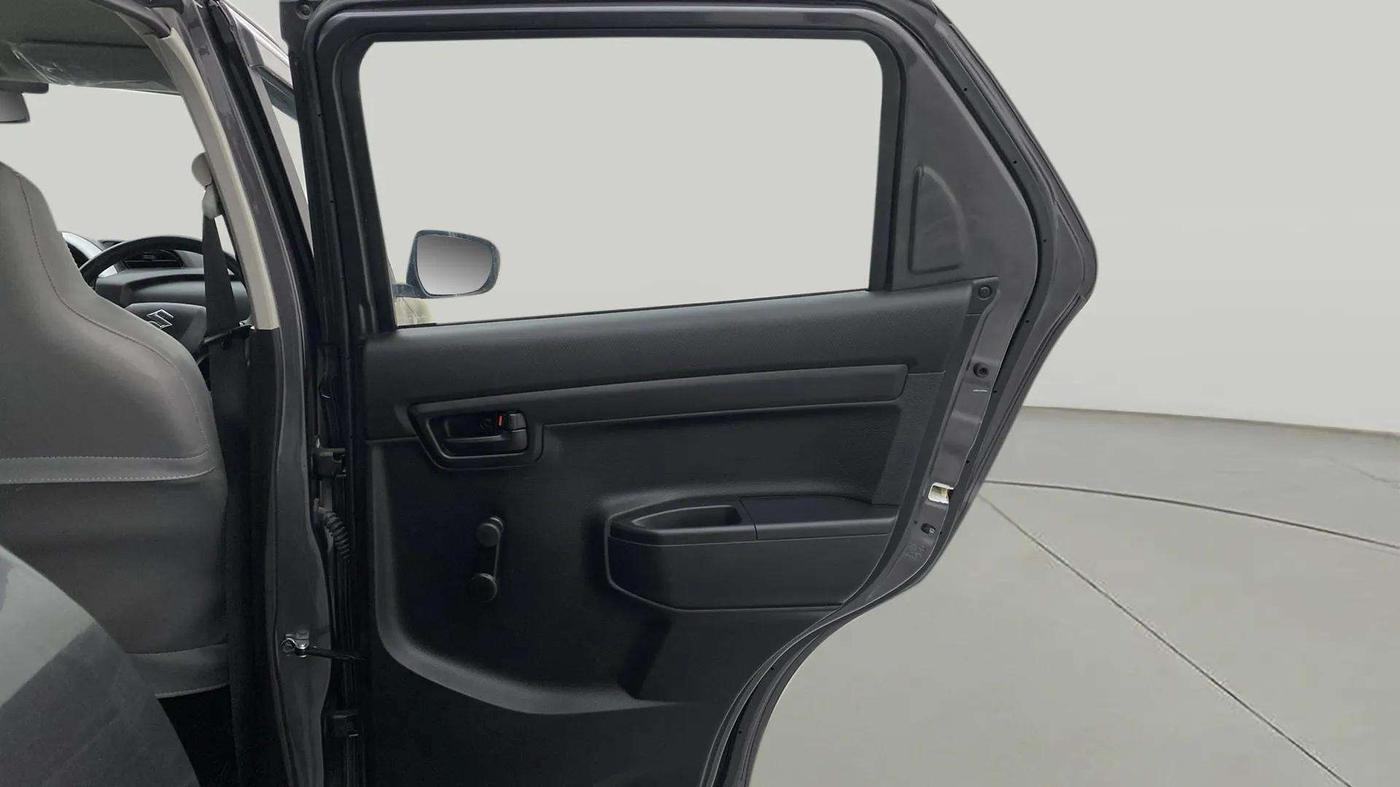 2023 Maruti S PRESSO VXI+, Petrol, Manual, 2,649 km, RHS Rear Door