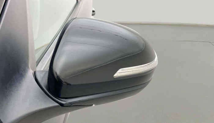 2016 Hyundai Elite i20 SPORTZ 1.2, Petrol, Manual, 46,168 km, Left rear-view mirror - Indicator light not working